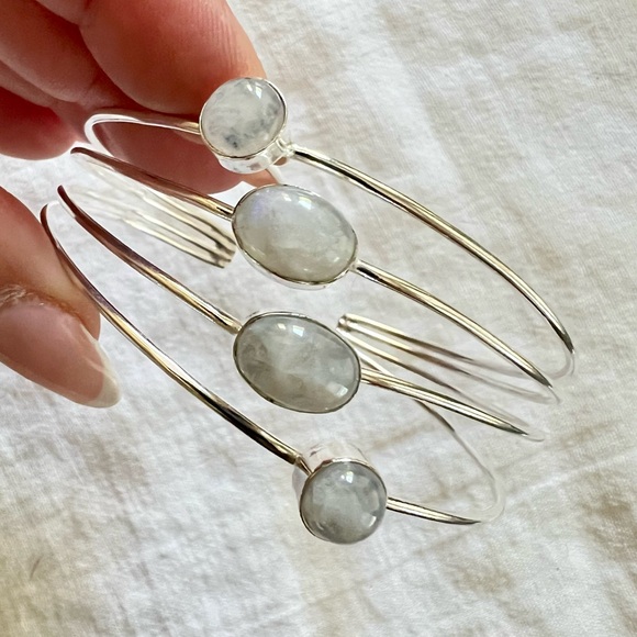 925 Rainbow Flash Moonstone 4 Stone Orbit Cuff Bracelet - Picture 3 of 11